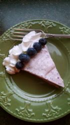 Low Carb, no bake blueberry cheesecake 