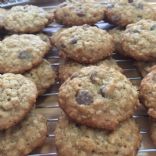 Oatmeal and Milk Chocolate Chip Cookies