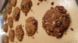 Peanut Butter Chocolate Chip Cookies (Flourless)