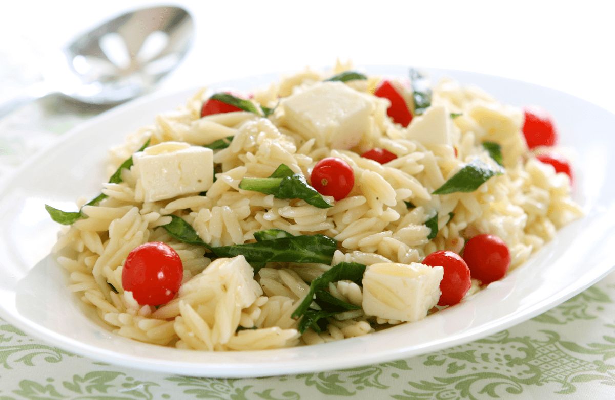 Spinach and Tomato Pasta Salad 