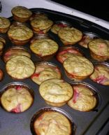 Strawberry Banana Mini-Muffins