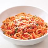 Tomato, Basil, Ground Turkey Sauce & Spaghetti