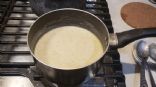 White Meatless Gravy for Biscuits