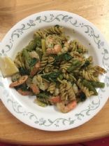 Whole Wheat Kale Pesto pasta with Shrimp 