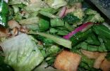 Broccoli romaine salad w/candied pecans
