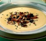 Cream of cauliflower soup with sautéed wild mushrooms