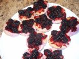 Stephanie Louise's 80 Calorie Blackberry Cupcakes