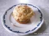Apple and cheese muffins