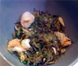 Cellophane noodles with shrimp, hijiki and shiitake