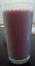 Clean Strawberry/Banana smoothie