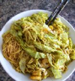 Spicy Yellow Prawn Noodles
