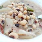 Slow Cooker SPICY Black-Eyed Peas