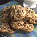 Bev's Chocolate Chip Cookies