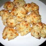 Low Calorie Cheesy biscuits