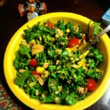 COLD KALE & TUNA WITH BALSAMIC AVOCADO DRESSING 