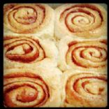 Britta's amazing vegan cinnamon rolls