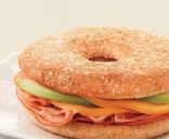 Gouda, Ham and Apple Bagel Thins Sandwich