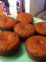 Rich Gingerbread Muffins