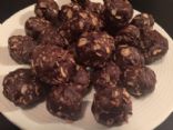 Peanut Butter & Chocolate Protein Snack Bites