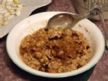 Lizzy Oatmeal w/ raisins or craisins & walnuts