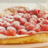 Oven Puffed Pancakes With Fresh Raspberries 