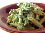 Whole Wheat Penne Pasta with creamy Spinach sauce