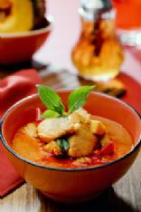Paneng Kai (Mild Thai Chicken Curry)